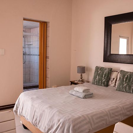 Emerald Bed&Breakfast Windhoek Luaran gambar
