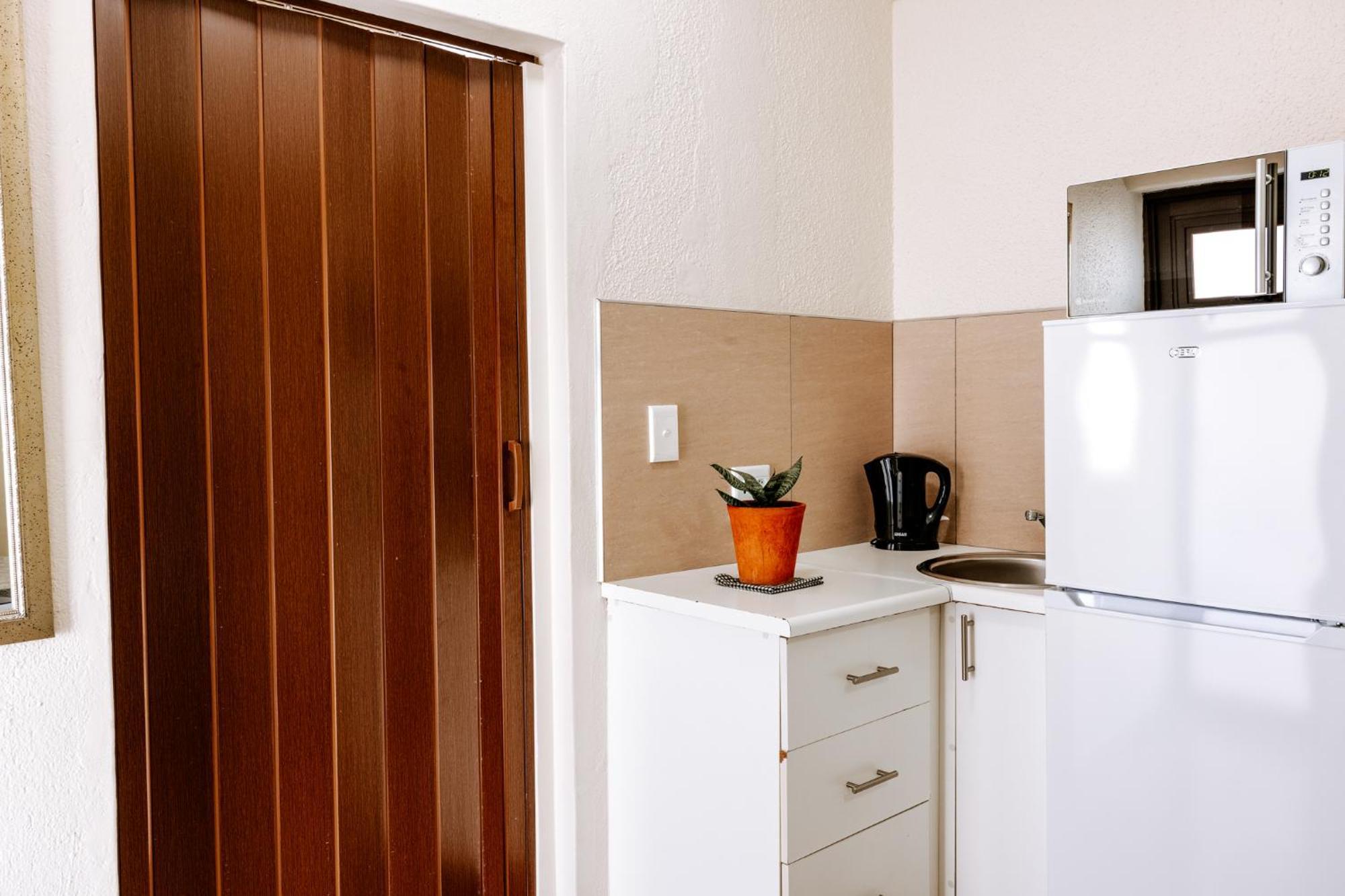 Emerald Bed&Breakfast Windhoek Luaran gambar